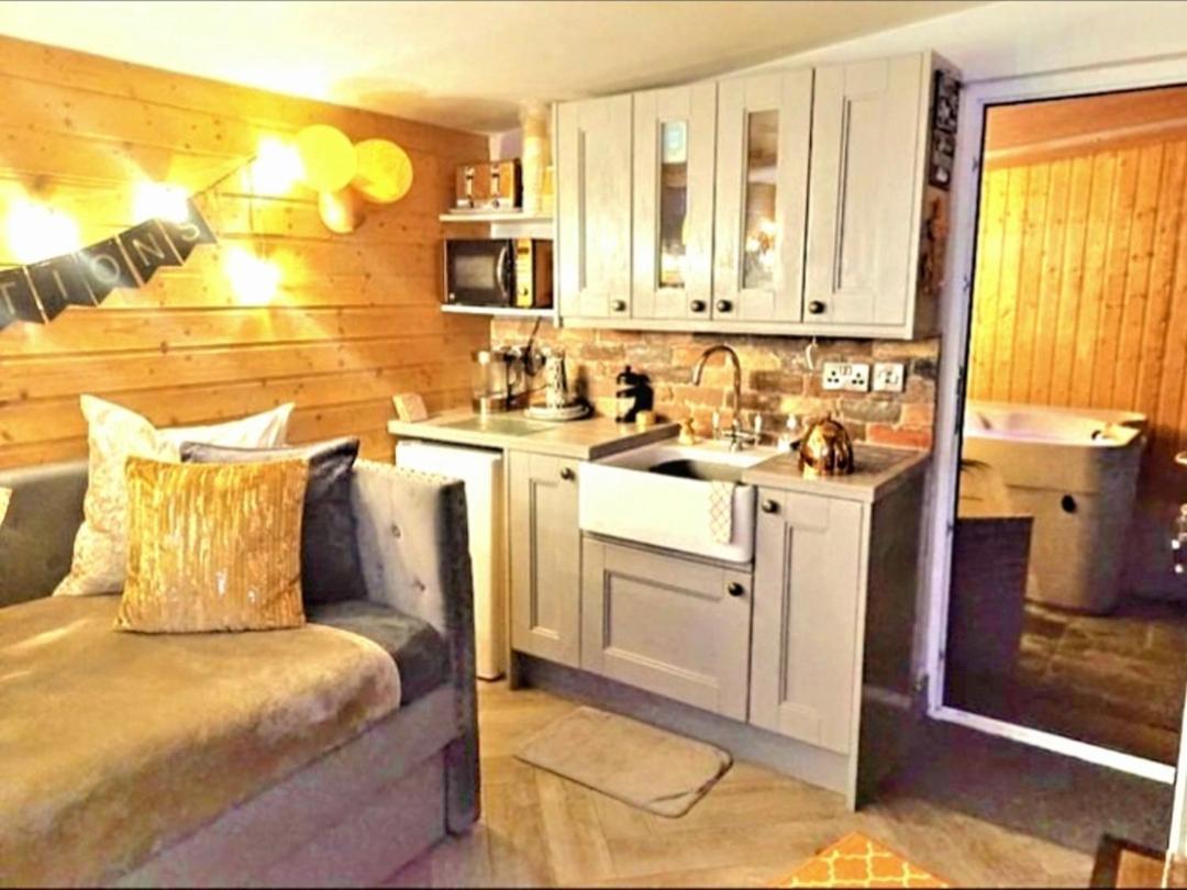 Therapy Lodge バリーキャッスル エクステリア 写真